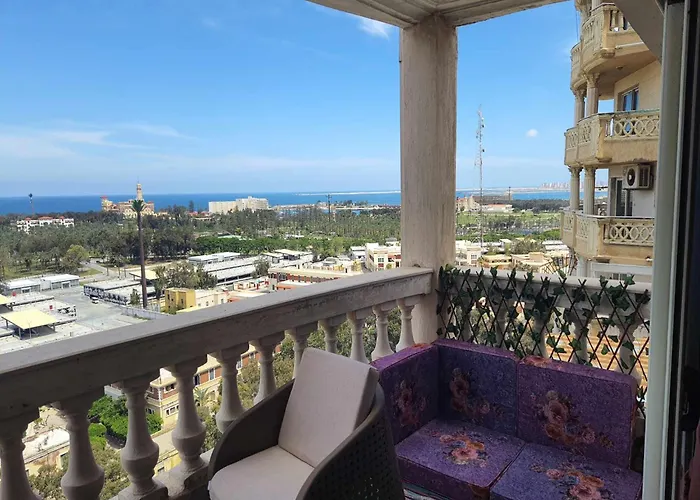 Sea And Montaza Palace View 2 Bedrooms Apartment Alexandria,2 Full Bathrooms, With 2 Ac And 1 Stand Fan, Free Wifi , Available All Year Days With 3 Heavy Blankets