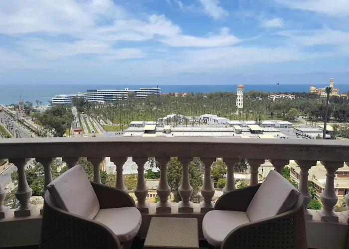 Sea And Montaza Palace View 2 Bedrooms Apartment Alexandria,2 Full Bathrooms, With 2 Ac And 1 Stand Fan, Free Wifi , Available All Year Days With 3 Heavy Blankets