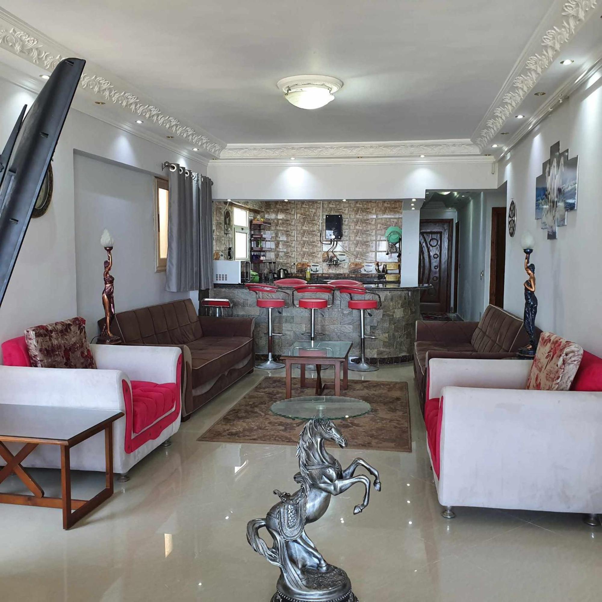 Sea And Montaza Palace View 2 Bedrooms Alexandria,2 Full Bathrooms, With 2 Ac And 1 Stand Fan, Free Wifi , Available Year Days With 3 Heavy Blankets