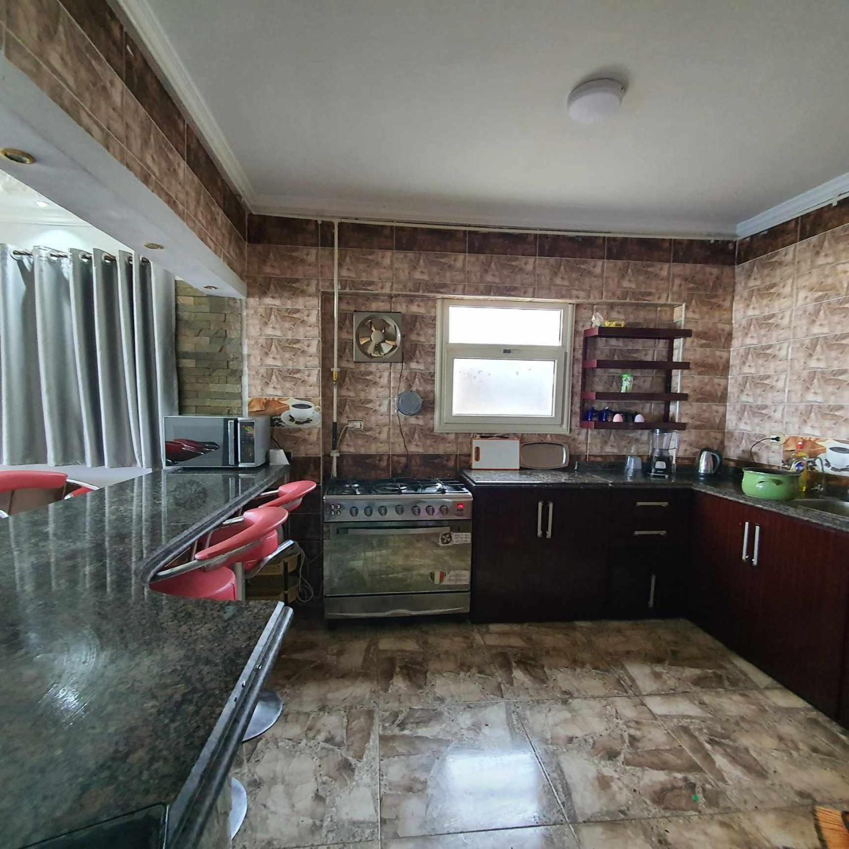 Sea And Montaza Palace View 2 Bedrooms Alexandria,2 Full Bathrooms, With 2 Ac And 1 Stand Fan, Free Wifi , Available Year Days With 3 Heavy Blankets Apartment
