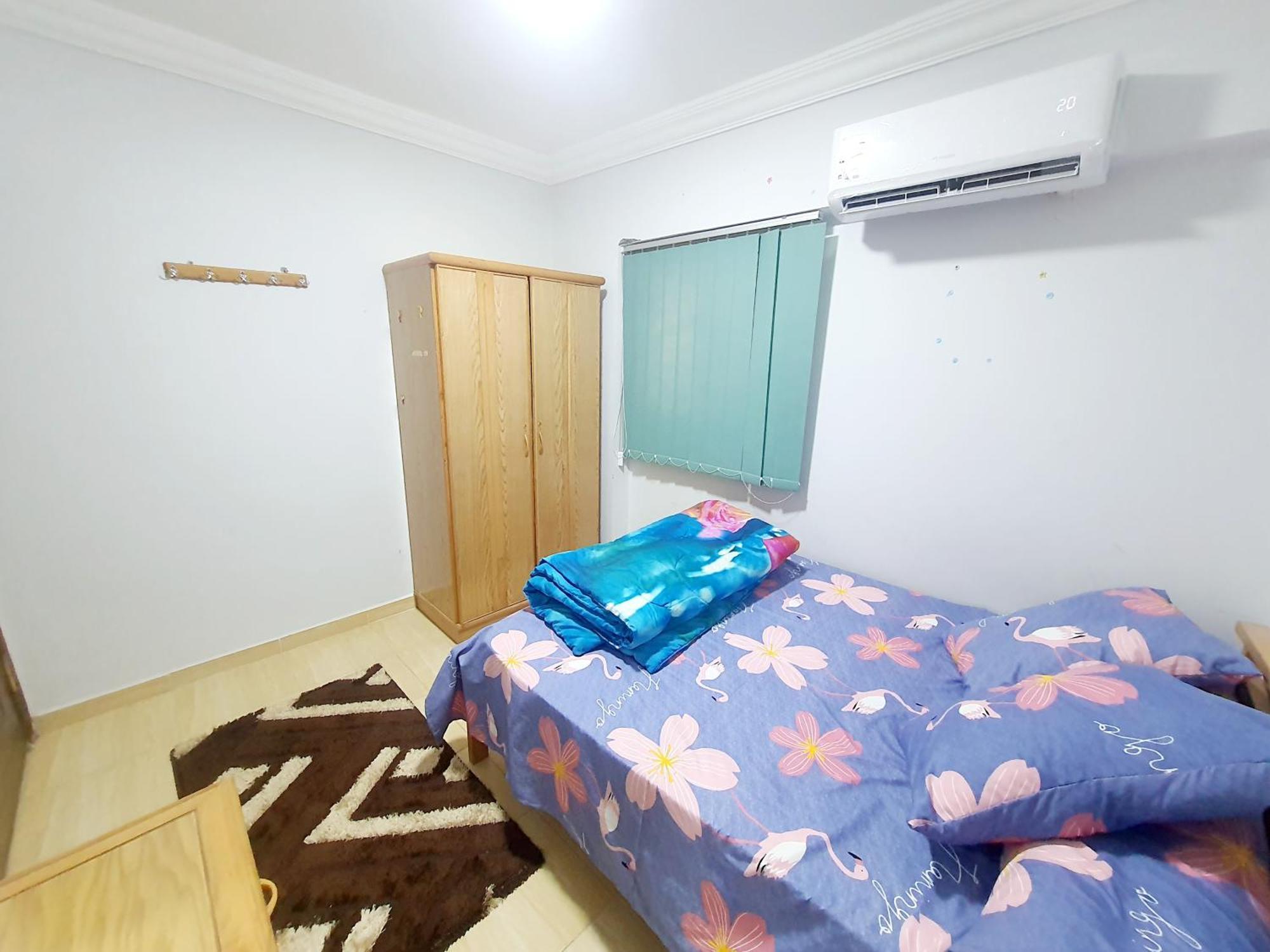 Apartment Sea And Montaza Palace View 2 Bedrooms Alexandria,2 Full Bathrooms, With 2 Ac And 1 Stand Fan, Free Wifi , Available Year Days With 3 Heavy Blankets Alexandria